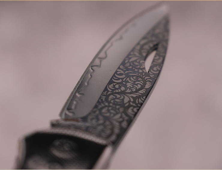 Steel Blade Marking.png