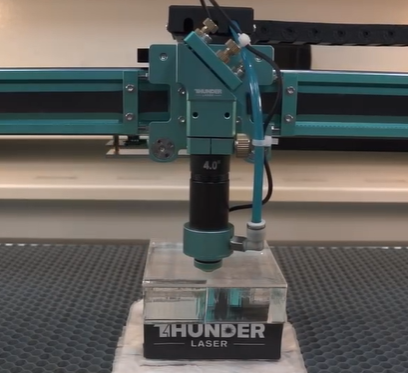 A Thunder Laser Nova Plus machine that works in CW mode.