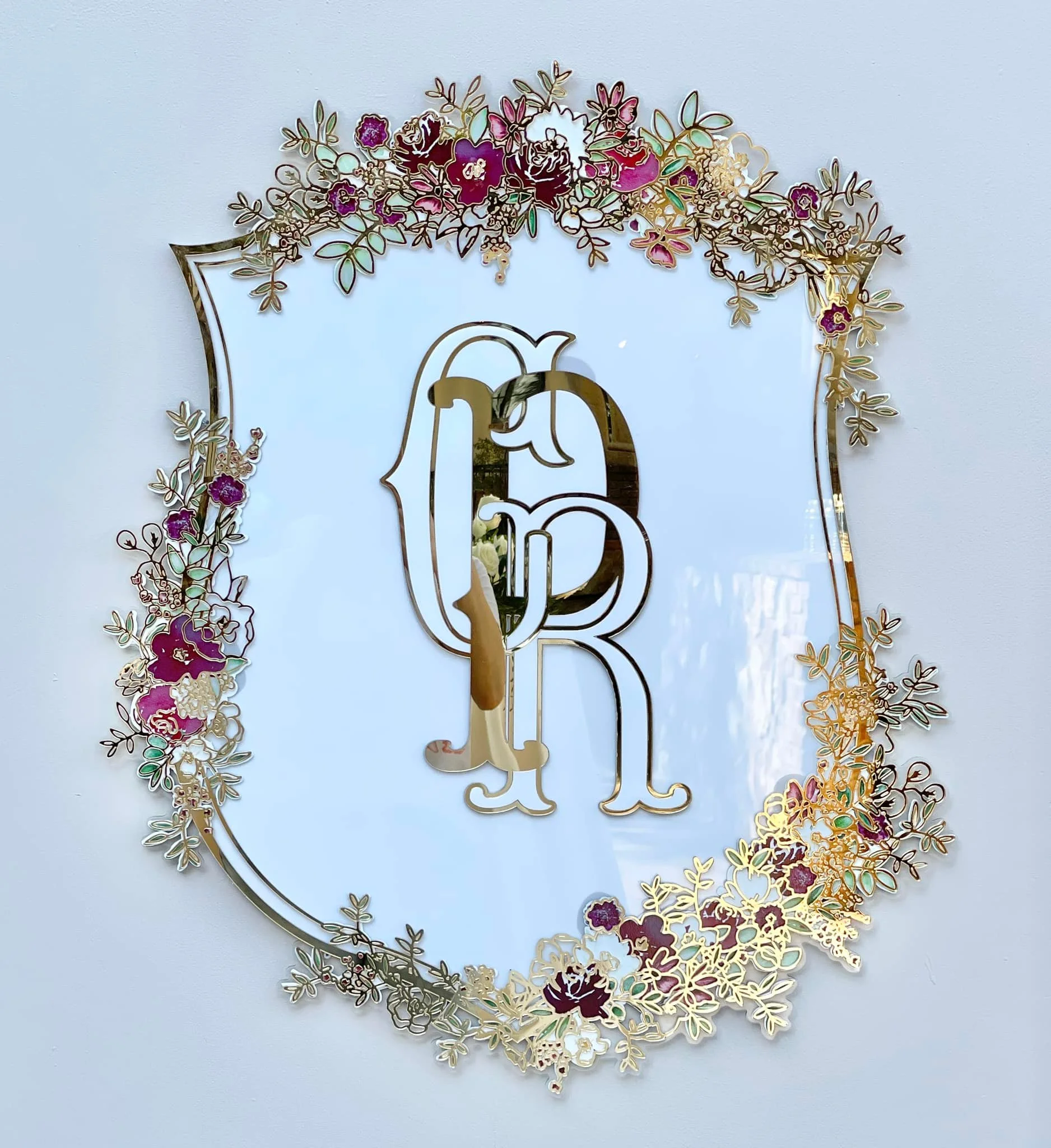 1780043572146816.webp A picture of a laser-cut acrylic sign.webp