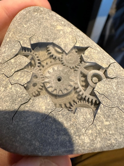 3D relied laser engraving on slate